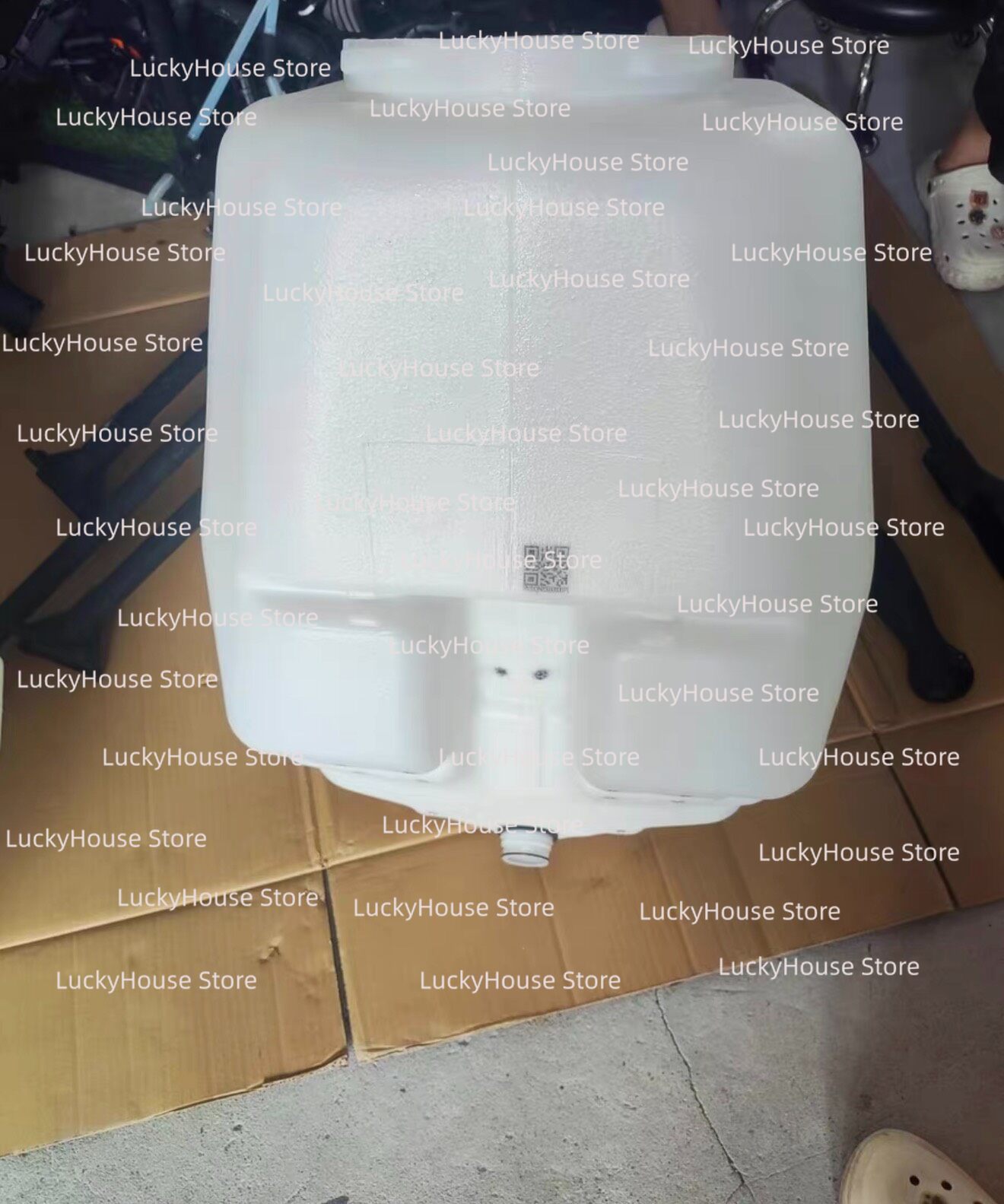 ถังน้ำสำหรับโดรนพ่นสารเคมีป้อง - Planted Tank บทวิจารณ์และราคา